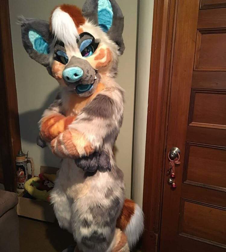 Fursuit Tutorials/Tips | Wiki | BetterFurry Amino