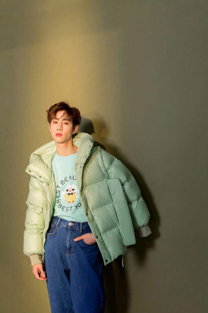 181203 Mark Tuan X Ele Magazine Weibo Got7 Amino