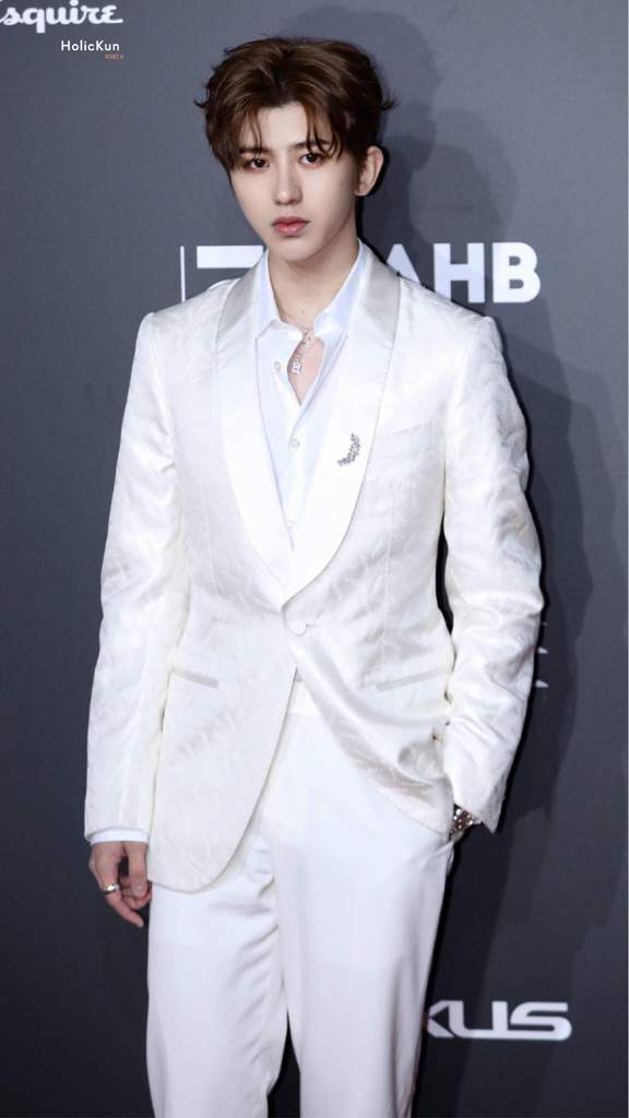 Cai Xu Kun at MAHB Award | CPOP 音乐 Amino