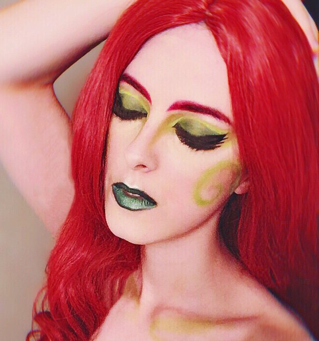 Posion Ivy 🥀 | Wiki | Cosplay Amino