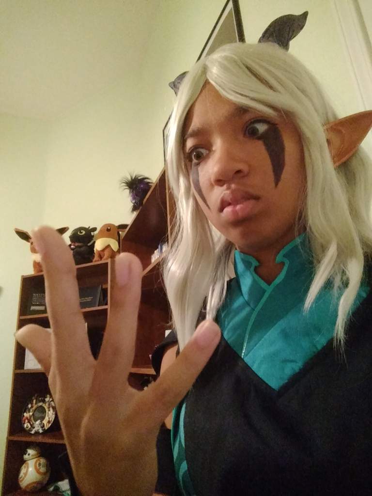Featured image of post The Dragon Prince Rayla Cosplay Rayla is a moonshadow elf and the youngest of a former band of assassins sworn to protect xadia