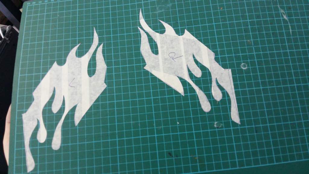 masking-tape-stencils-cosplay-amino