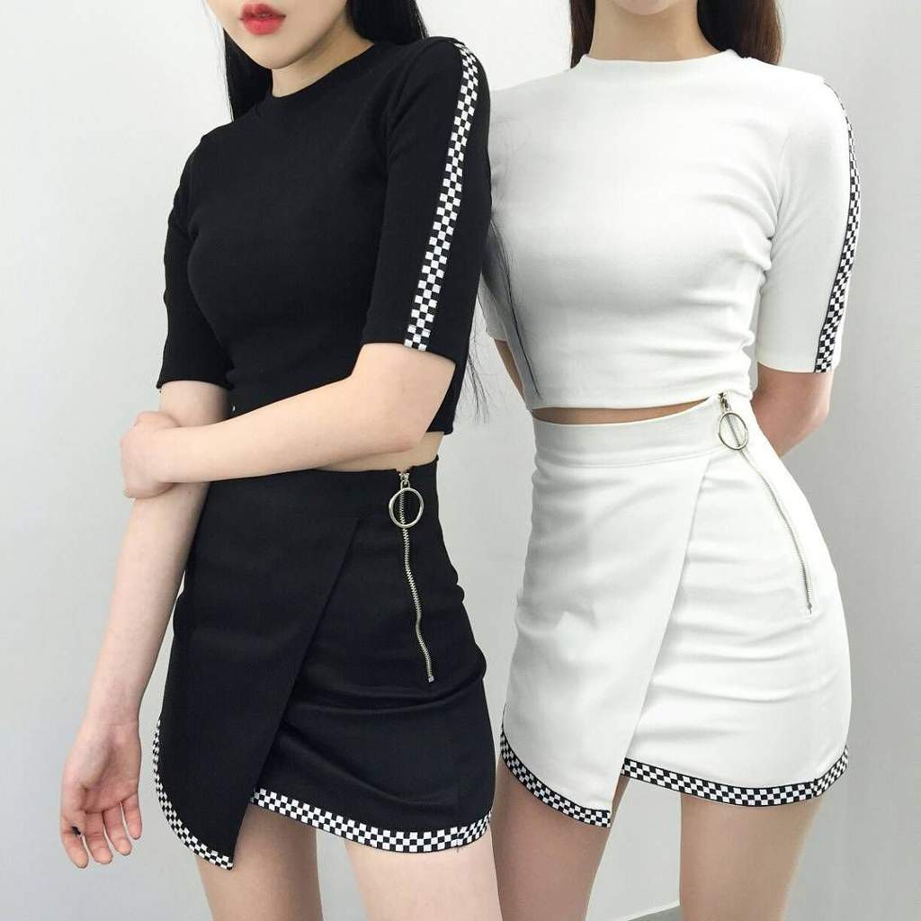 ??el negro y el blanco son dos colores importante se convinan con  cualquier color de ropa ?? | ~Moda & Belleza Coreana Amino
