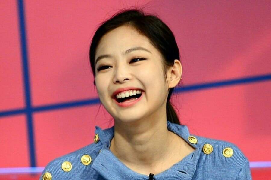 BLACKPINK’s Jennie Reveals 5 Things Guys Do That Make Her Heart Flutter ...