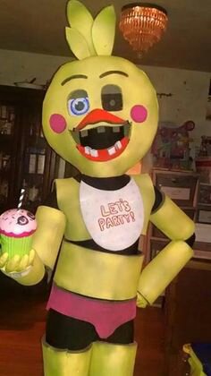 Concurso de Cosplays de Toy Chica (Animatrónica) - Final | FNaF Amino ...