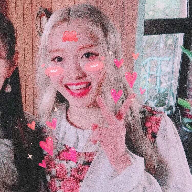 Loona soft edits | LOOΠΔ Amino Amino