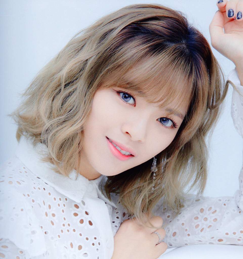 Jeongyeon BDZ Repackage Album Scans | Wiki | Twice (트와이스)ㅤ Amino