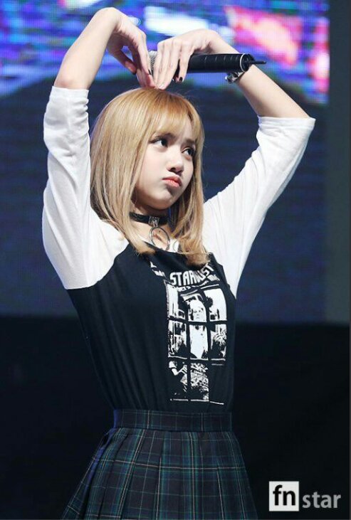 Lisa | Wiki | ♡ BLΛƆKPIИK BR ♡ Amino