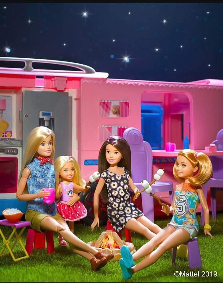 barbie y sus hermanas en español