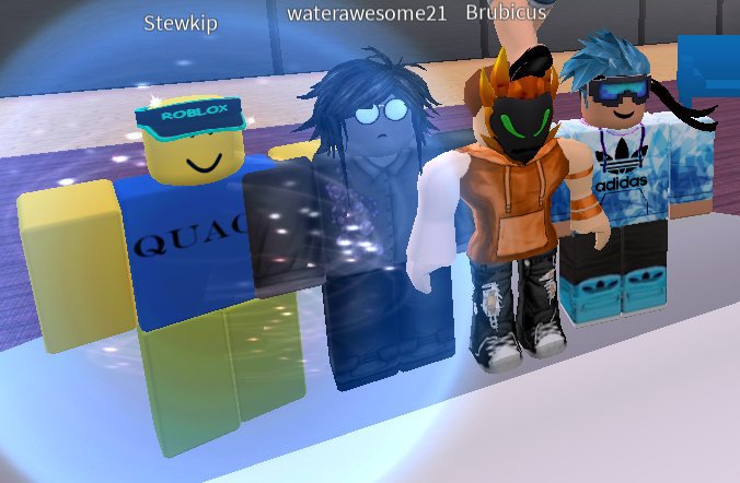Icon Gifts Screenshots With Friends Roblox Amino - roblox exploit icon