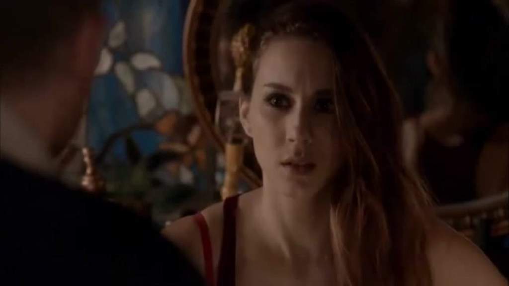 Alex Drake VS Spencer Hastings PLL Amino