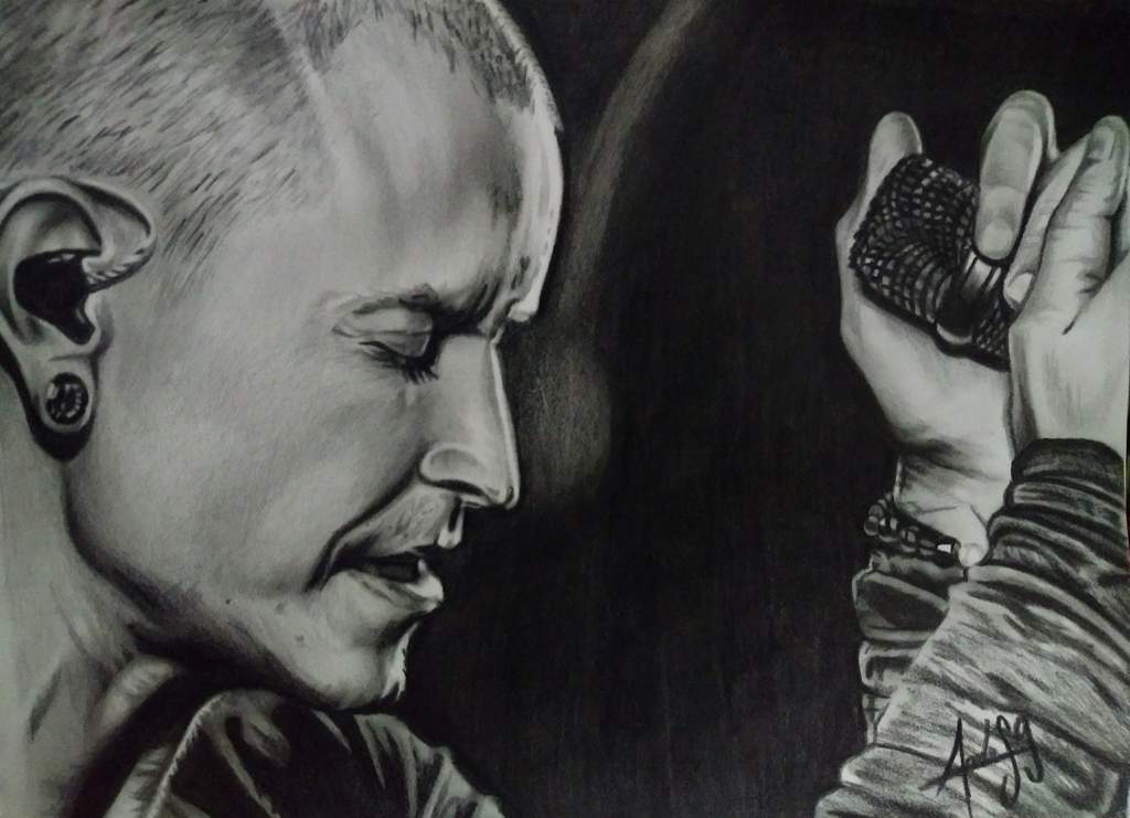 Retrato A Lapiz De Chester Bennington Vocalista De Linkin Park