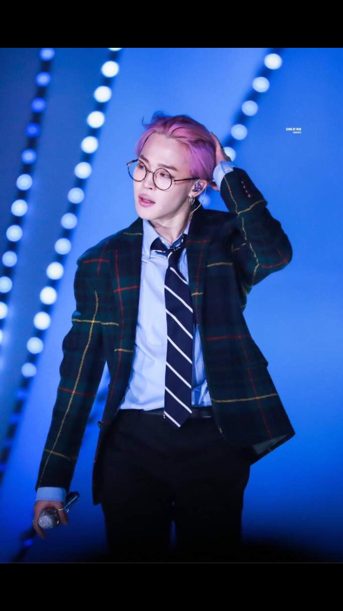 Jimin with purple hair 😍😍💜💜 | ARMY's Amino