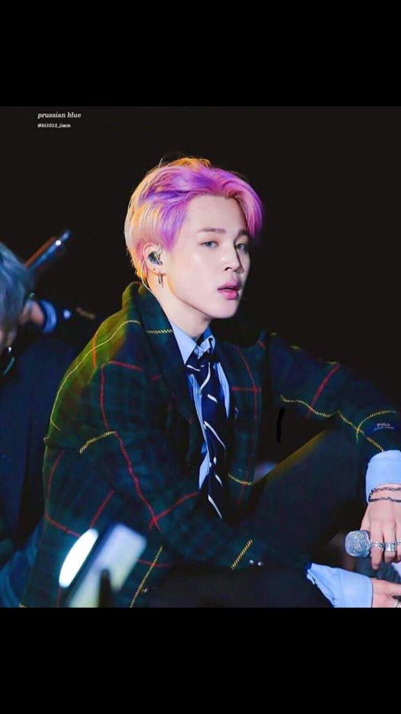 Jimin with purple hair 😍😍💜💜 | ARMY's Amino