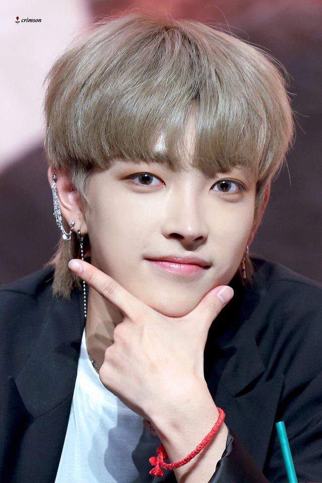 Hong Joong | Wiki | Ateez Oficial Amino