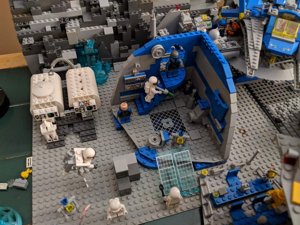 lego classic space base