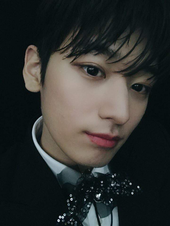 10 Juyeon Selca That We All Need Youre Welcome😉 The Boyz Amino Amino