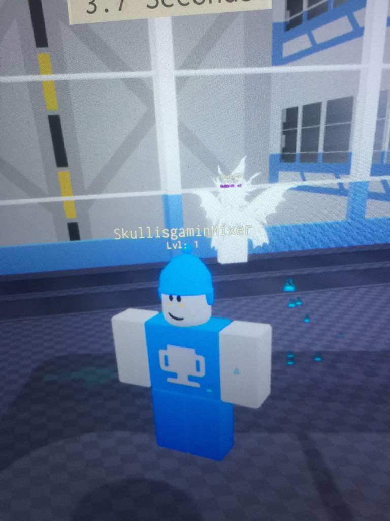 Playing Some Lab Experiment Roblox Amino