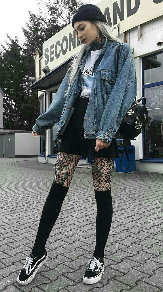 Badass goth look Korean  Fashion  Amino