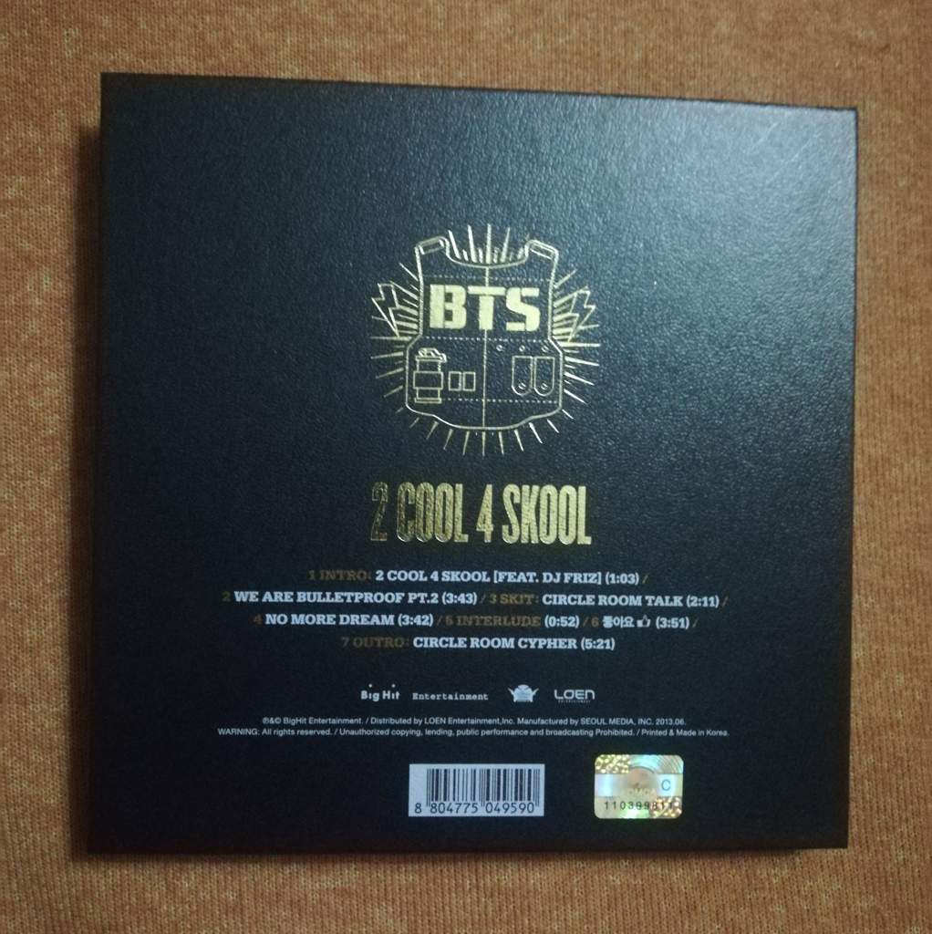 [UNBOXING] BTS - 2 COOL 4 SKOOL | •Kpop• Amino