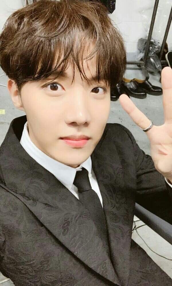 J-hope | Wiki | BTS French Amino Amino