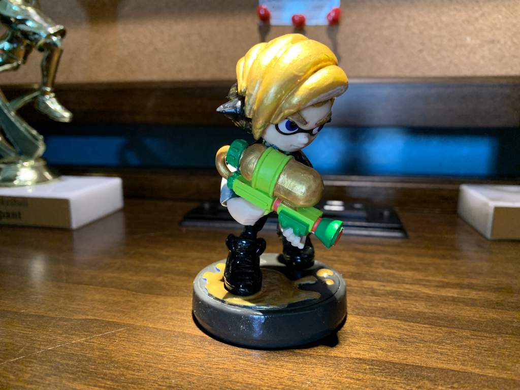 splatoon gold amiibo