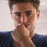 amino-Zac Efron-70906320