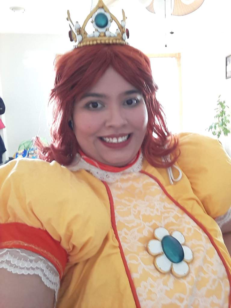 My Princess Daisy cosplay in full | Cosplay Amino