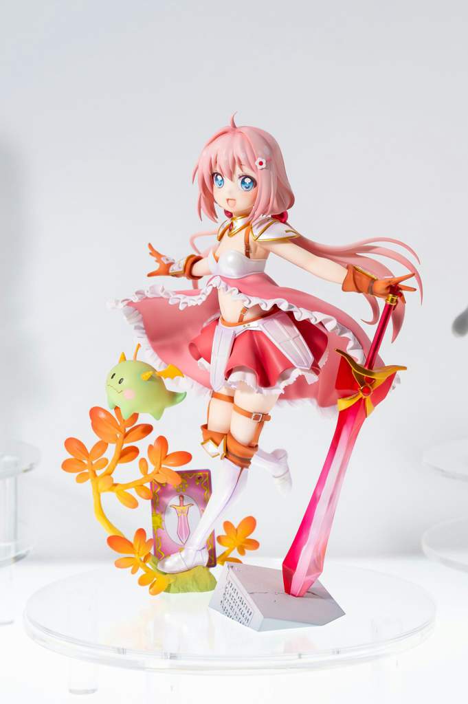 Endro~! - Yuusha's Model Figure Has Been Colored (Updated) | Anime Amino