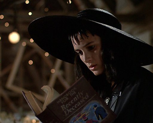 Lydia Deetz | Wiki | 🔥MCU AMINO🔥 Amino