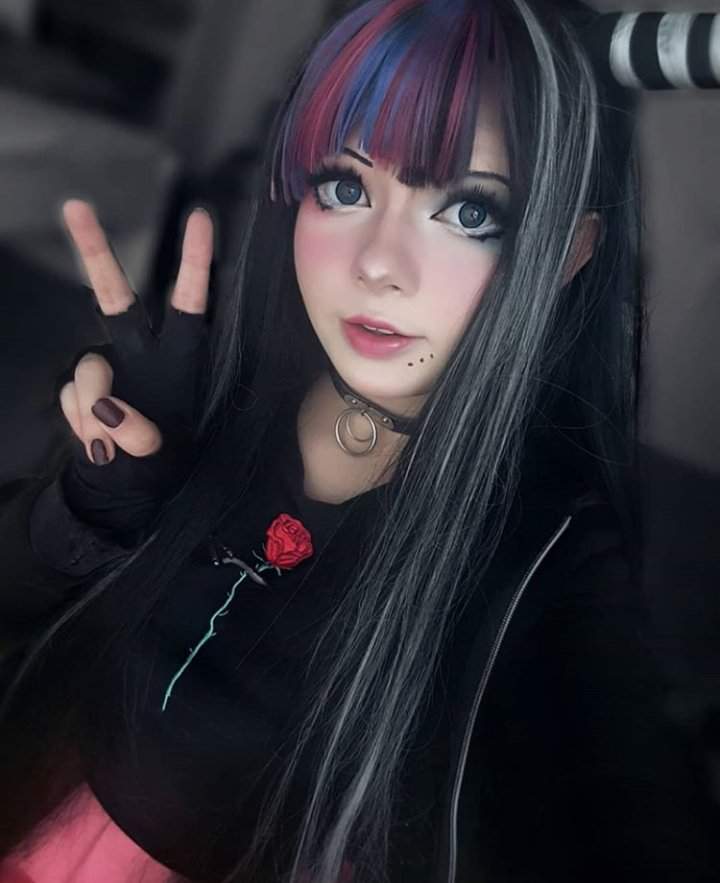 🎸Ibuki Mioda Cosplay🎶 | Danganronpa Amino