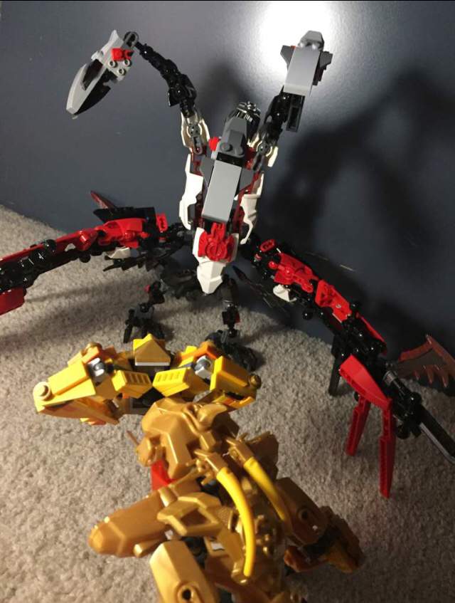 ghidorah de lego