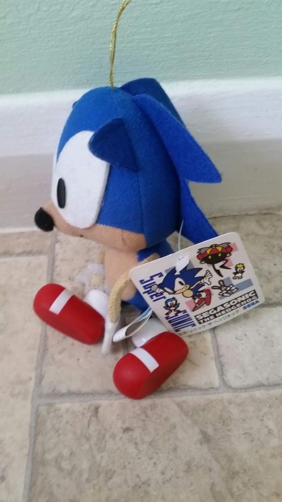 stringy sonic plush