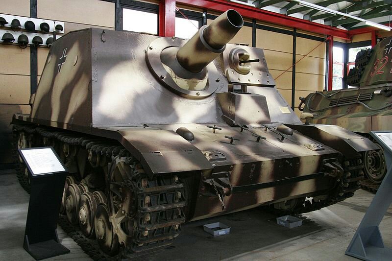 Brummbär | Wiki | Girls und Panzer~ Amino