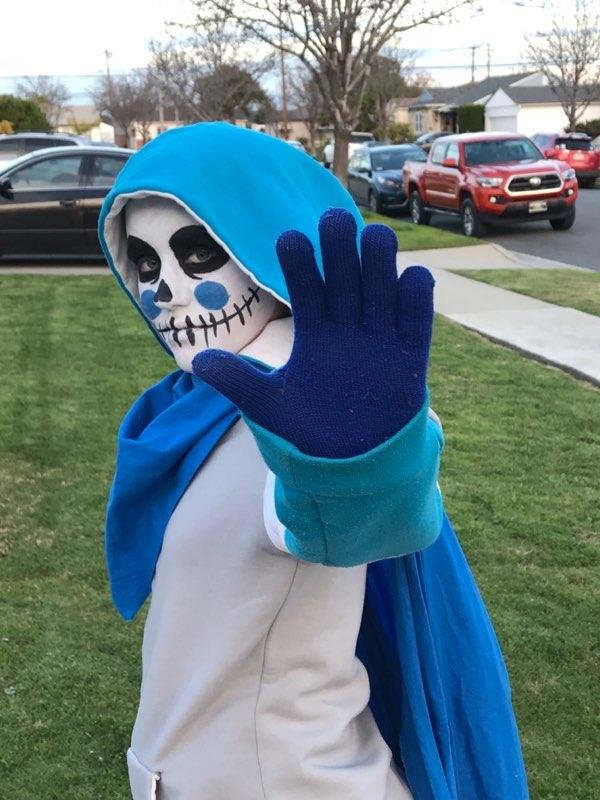 UnderSwap/Swap Sans cosplay Photos! Part 1 | Cosplay Amino