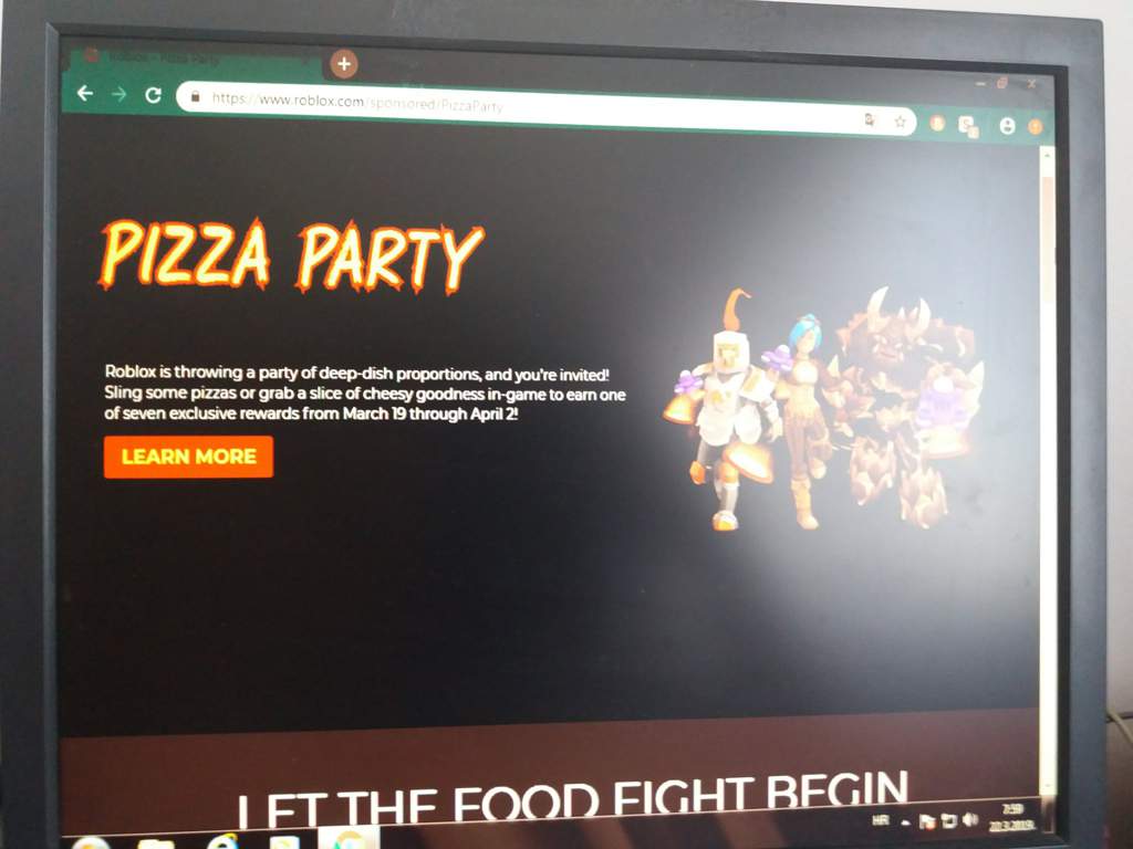 roblox pizza party event prizes