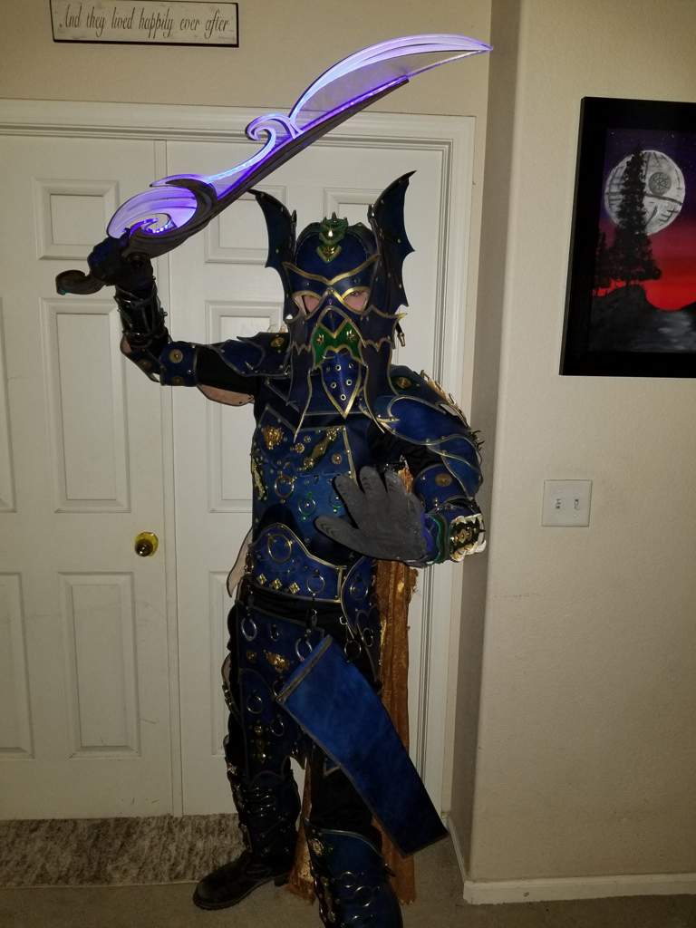 Dragon Knight 2.0 | Cosplay Amino