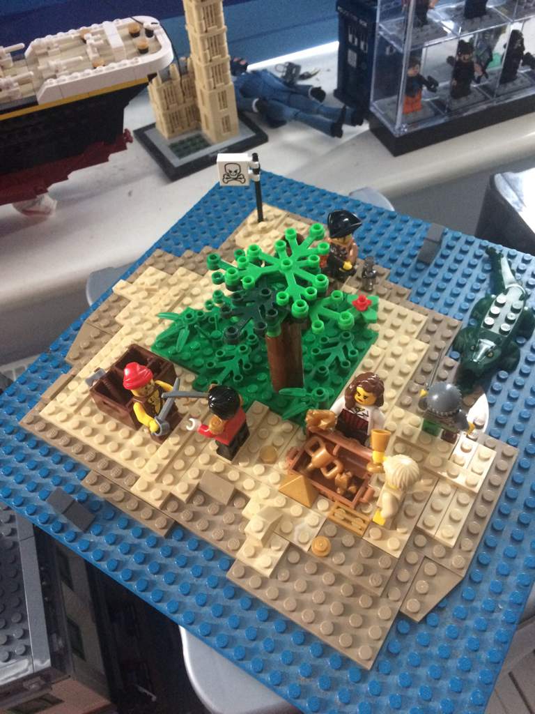 lego pirate island moc