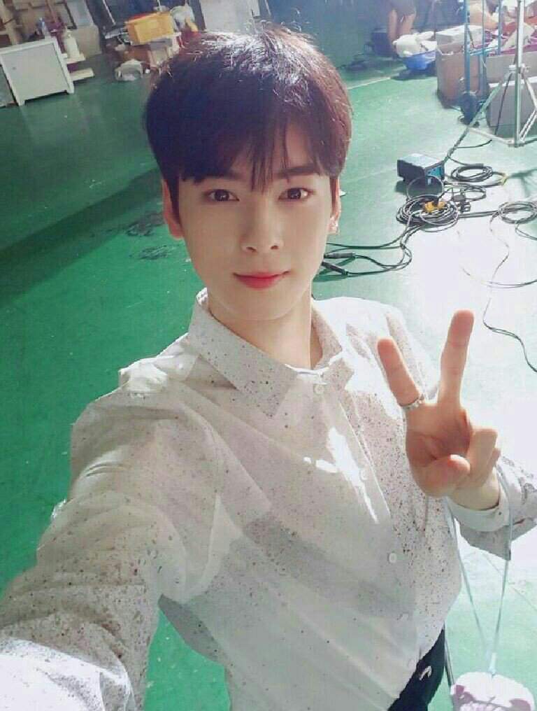 Feliz cumpleaños Cha eun-woo💞 | ·ASTRO AMINO· (아스트로) Amino