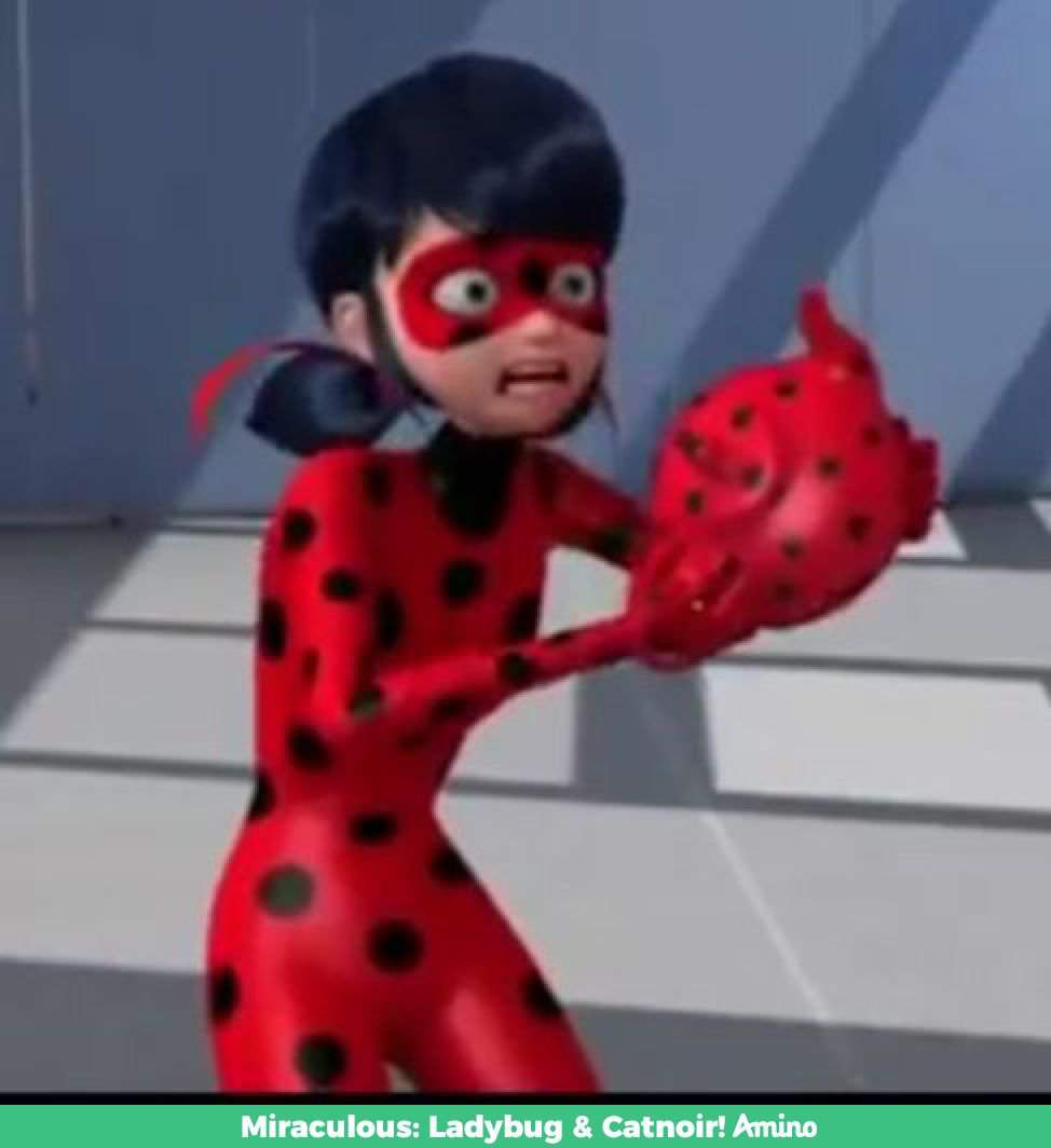 WhAt Am I sUpPoSeD dO mAkE tEa?! | Wiki | Miraculous Amino