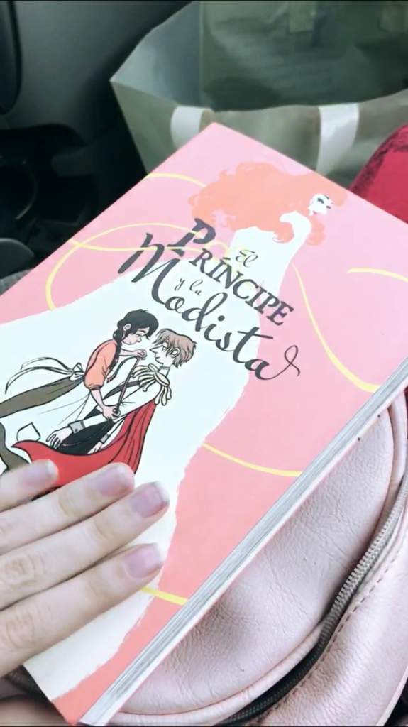 EL PRINCIPE Y LA MODISTA RESEÑA 💖 | • Libros • Amino