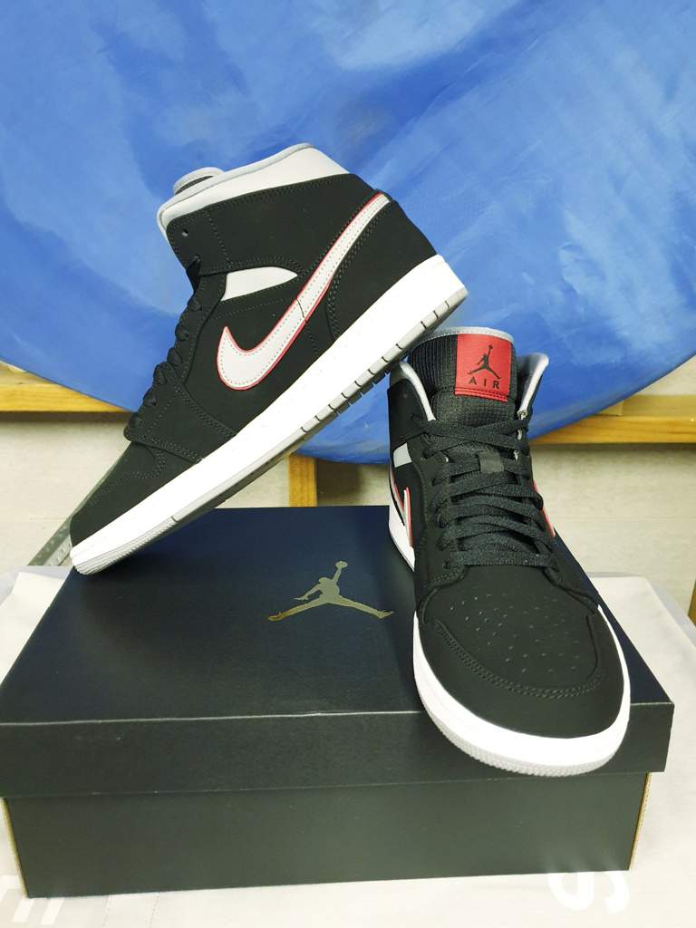 jordan 1 black particle grey