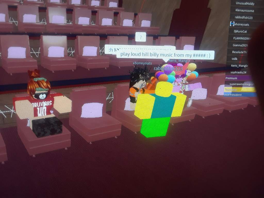 At Empire Theater Roblox Amino - 