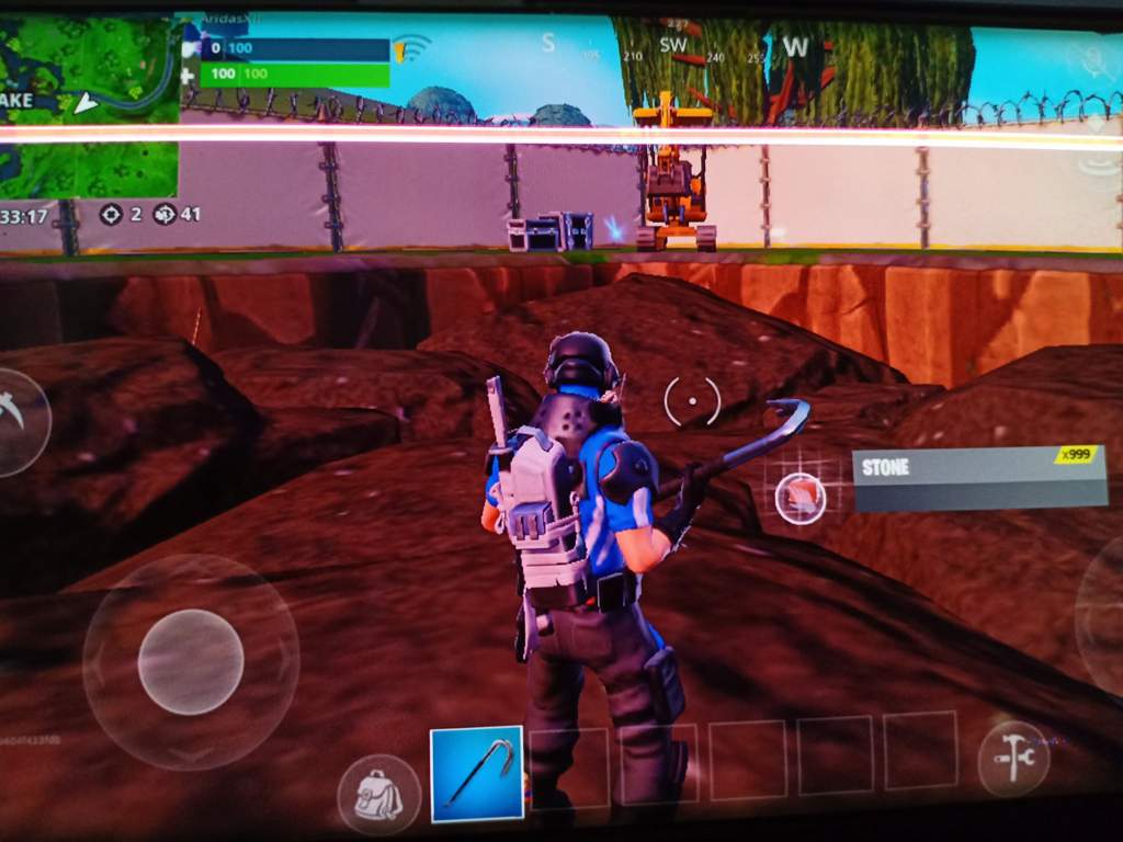 New Dig Site Near Hoverboards In Loot Lake Fortnite Battle - new dig site near hoverboards in loot lake