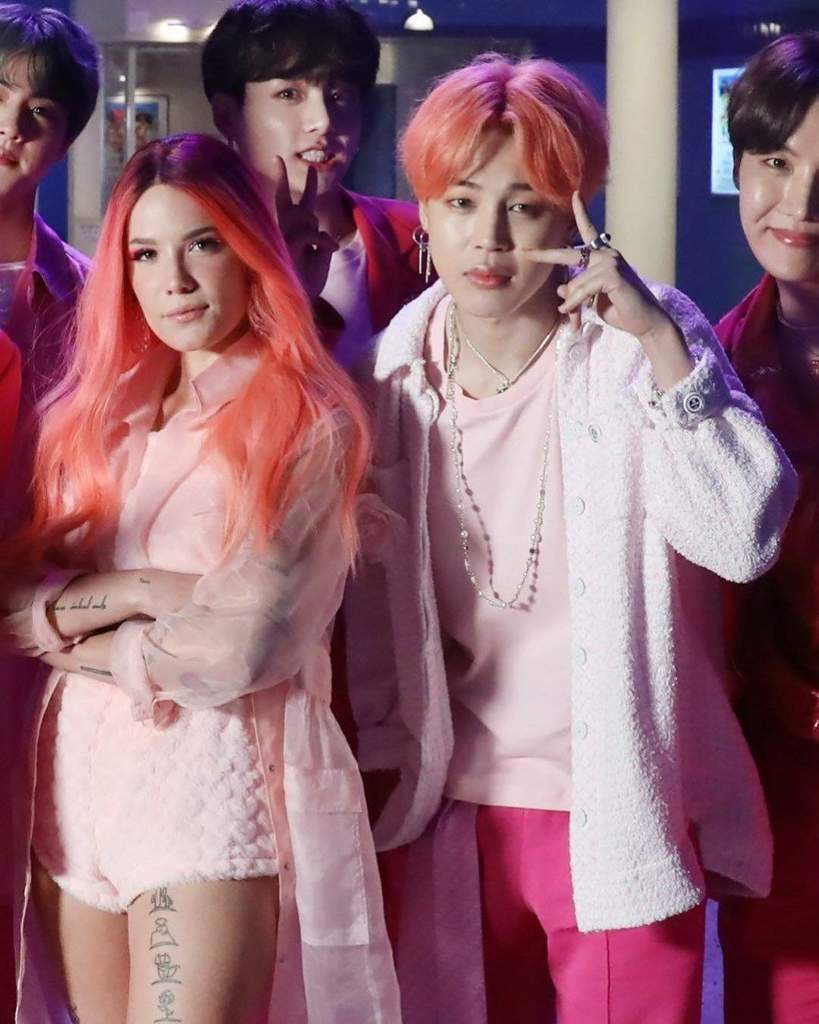 BTS [ BOY WITH LUV FT HALSEY] | BTS ARMY INDONESIA AMINO Amino