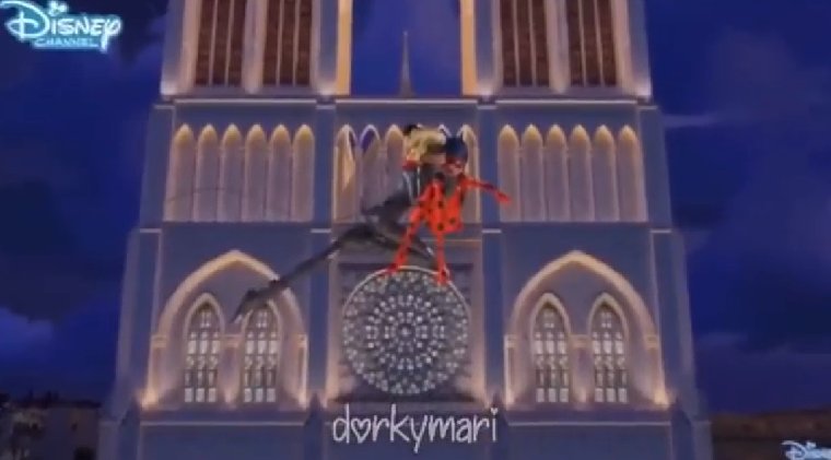 Incêndio Na Catedral De Notre—Dame. | Miraculous Ladybug ! Amino