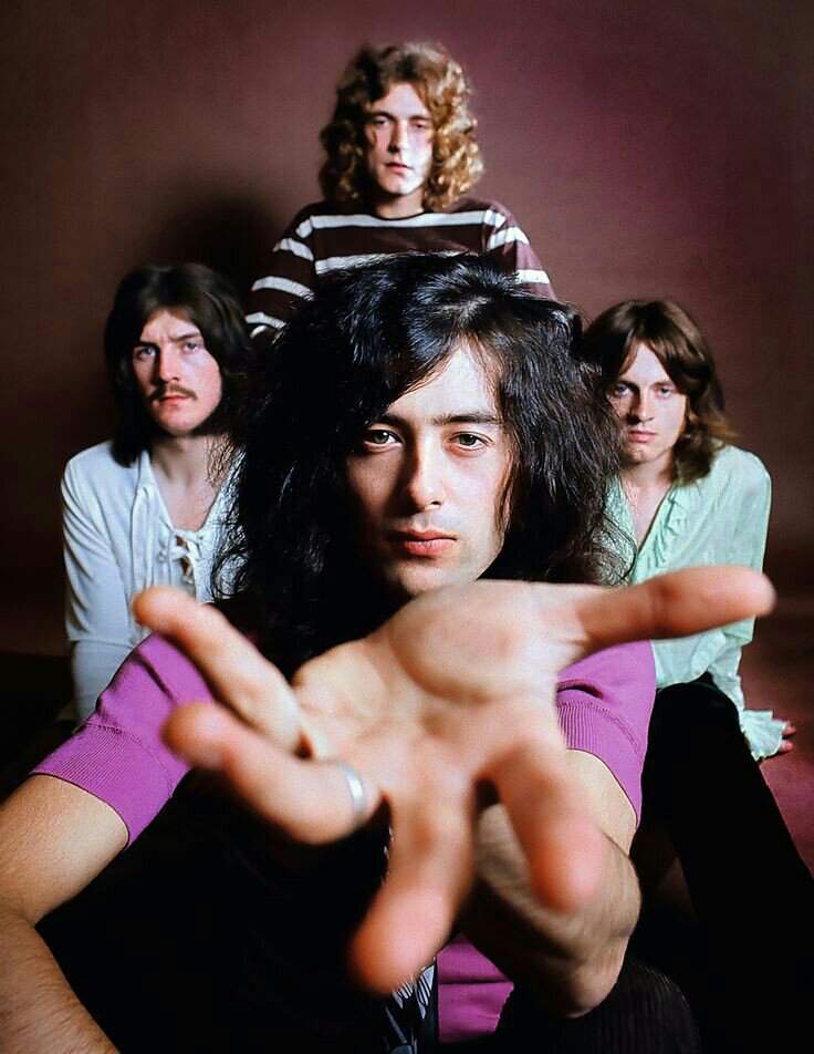 15 Curiosidades De Led Zeppelin Rock Amino Amino   Ef38cb9d45eebd75112529cd82972ec1e32941bcr1 736 952v2 Hq 