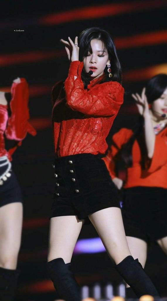 So Hot Jeongyeon Twice 트와이스 ㅤ Amino