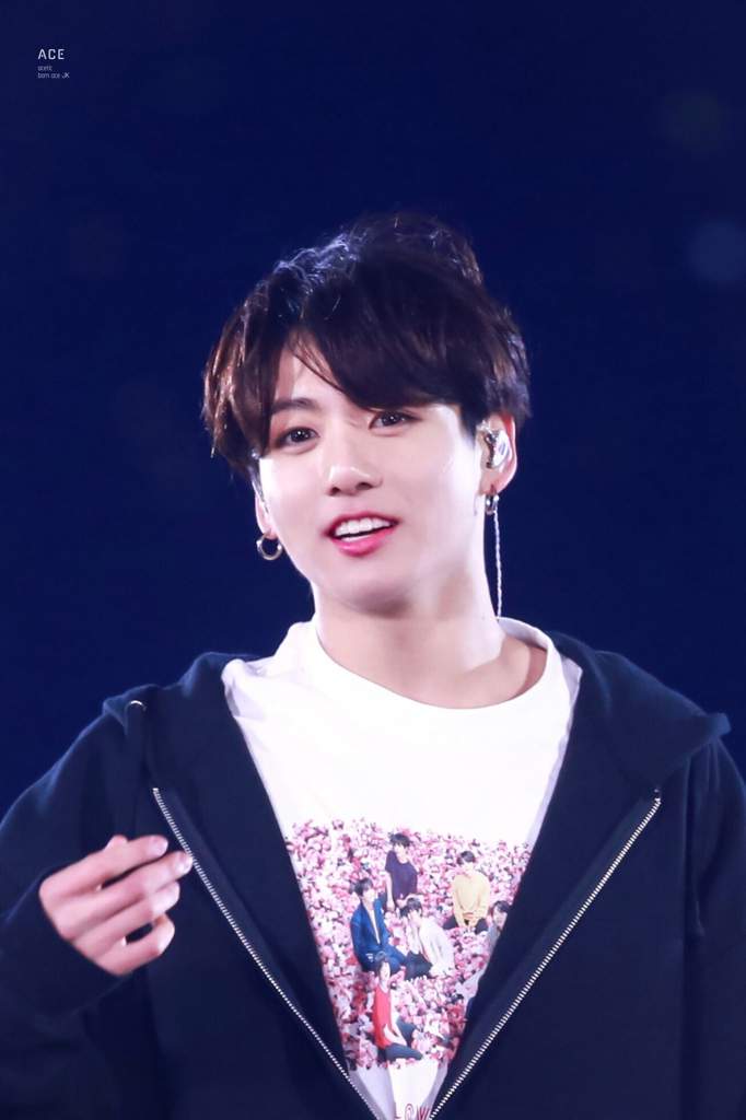 This Video Of Jungkook Playing Football With BTS In Chicago Will Make ...