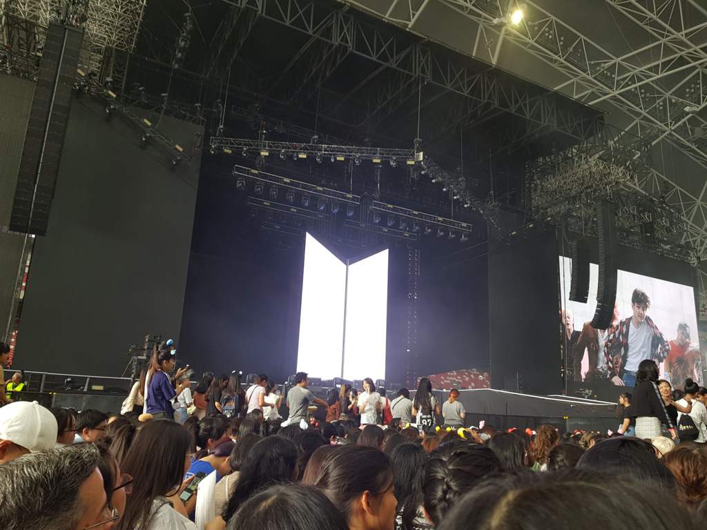 BTS GA STANDING Concert Experience ARMY's Amino